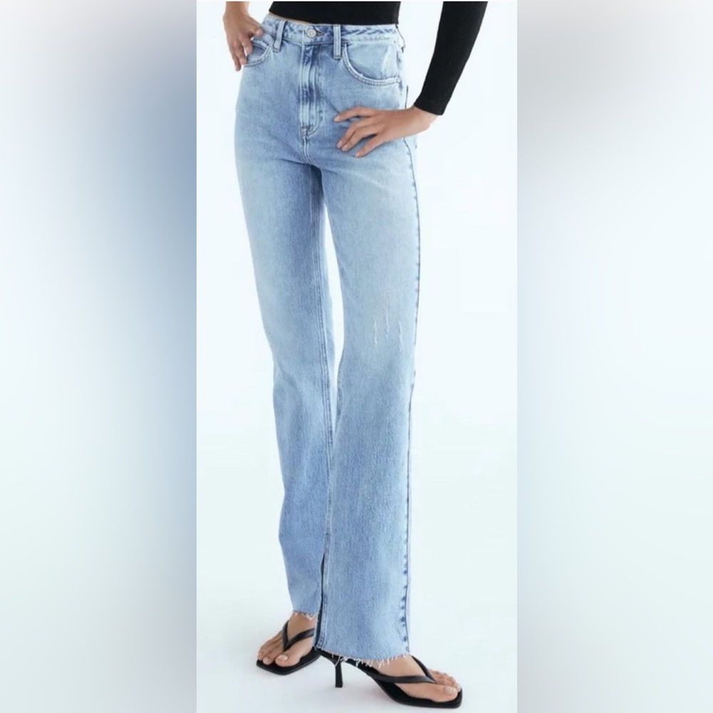 Zara High Rise Split Raw Edge Light Wash Denim NWT